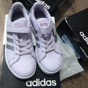 Adidas kids shoes size 12k - new with box
